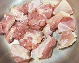 鶏肉と里芋の味噌煮♪作り方1写真