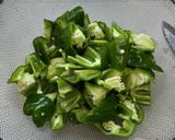 ちぎりピーマンの種ごと醤油漬け作り方1写真