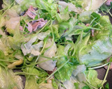 簡単すぎ！豆苗とレタスの豚たま炒め作り方6写真