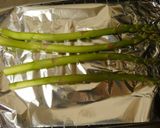 材料4つ★焼きアスパラの味噌ダレ和え作り方2写真