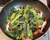 冷凍ほうれん草としめじ炒め作り方4写真