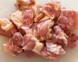 鶏肉と新玉ねぎのケチャップ煮作り方1写真