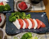 トマトとモッツァレラチーズのカプレーゼ作り方3写真