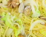 新玉ねぎと春キャベツのボンゴレパスタ作り方7写真