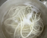 おろし冷しうどん　梅トマチキンを乗せて作り方4写真