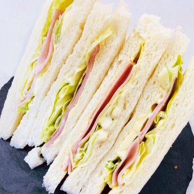 セブン風♪絶品ハムレタスサンド！ by たかちゃんパパ