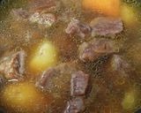 牛すね肉（カレー用角切り肉）で肉じゃが作り方4写真