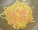 梅肉でさっぱり・エビとレタスの焼きそば作り方5写真