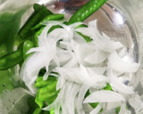 絹さやと新タマネギのおかか醤油作り方5写真