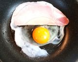 きれいなハムエッグ コールドスタート作り方1写真
