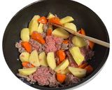 家族太鼓判の肉じゃが風含め煮(丼)作り方3写真