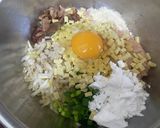 俺流！鶏ムネ挽き肉の中華ハンバーグ作り方1写真