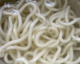 残りカレー・茹で麺・麺つゆでカレーうどん作り方2写真