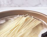 まるで和風カルボナーラ♪とろろそうめん作り方1写真