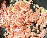 ニンニクの芽とひき肉炒めのレンコン入り作り方4写真