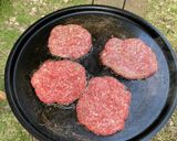 バーベキューで作るハンバーガー作り方1写真