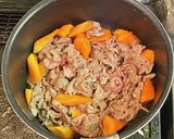 梅干でさっぱり・新玉と新じゃがで肉じゃが作り方3写真