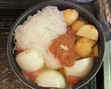 梅干でさっぱり・新玉と新じゃがで肉じゃが作り方4写真