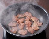 ゴマ油と葱がたまらな～い！豚タンの葱塩丼作り方4写真