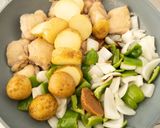 鶏肉と新じゃが玉のみそオイスター作り方5写真