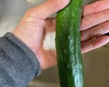 裏技バンザイ！曲がりきゅうりの板ずり作り方1写真
