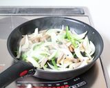 ピリッと濃厚美味しい【サンバルナポリタン作り方4写真