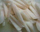 大根の鶏かきたま汁作り方1写真