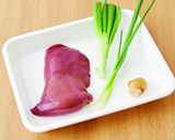 ホントにかんたん！低温調理のゆで豚レバー作り方1写真