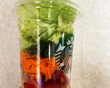 スタバカップで　ガーデンサラダ作り方1写真