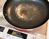 三色丼用の鶏そぼろ作り方1写真