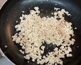 三色丼用の鶏そぼろ作り方3写真