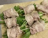 豚バラと水菜のゴマポン巻き作り方3写真