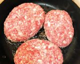 簡単　キノコの煮込みハンバーグ作り方3写真
