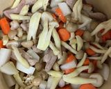 鶏肉の洋風味噌汁作り方3写真