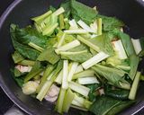 とりむね肉と小松菜のみそバター焼き作り方5写真