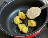【クセ者】白味噌仕立ての・カレーうどん作り方1写真