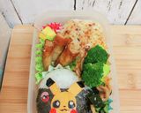 簡単★ピカチュウ中学弁当の日のキャラ弁★作り方2写真