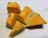 【簡単】かぼちゃとベーコンの温サラダ作り方1写真
