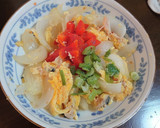 新玉ねぎと鮭中骨缶の卵炒め作り方5写真
