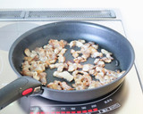 簡単に美味しい【豚と長芋の甘辛炒め】作り方3写真