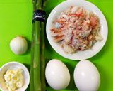 毛ガニとアスパラのふんわり玉子炒め作り方1写真