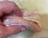 驚きのしっとり感!鶏胸肉でローストチキン作り方7写真