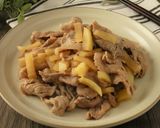材料4つ★豚肉とたくあんのめんつゆ炒め作り方4写真