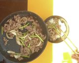 ニンニクの芽と豚肉のスタミナ丼【食遺産】作り方6写真