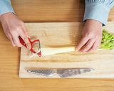 りんごとヨーグルトのコロコロ野菜サラダ作り方2写真