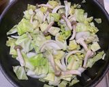 鯖缶で簡単！チーズとろ〜りアクアパッツァ作り方2写真