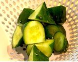 水餃子のたたき梅きゅう作り方1写真