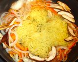 夏の元気ランチ☀パクチーたっぷり焼きそば作り方3写真