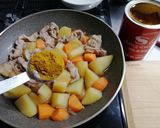 豚肉じゃが（カレー風味）作り方7写真