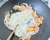 ツナとねぎと人参の焼きビーフン作り方4写真
